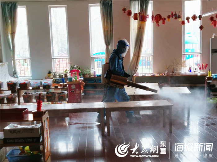 廣饒縣廣饒街道錦湖幼兒園持續(xù)開展疫情防控消毒工作