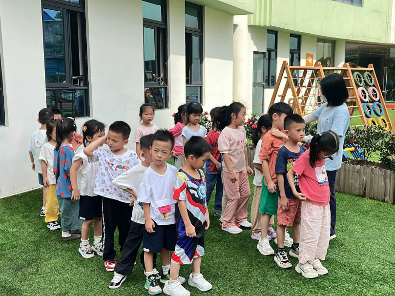 安全護航，平安抵達 ▎佛山市南海區大瀝禹源幼兒園2024年校車安全應急演練