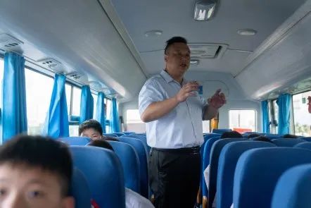 心系校車安全,筑牢平安防線 | 蘇外（港）成功舉行校車安全演練活動(dòng)