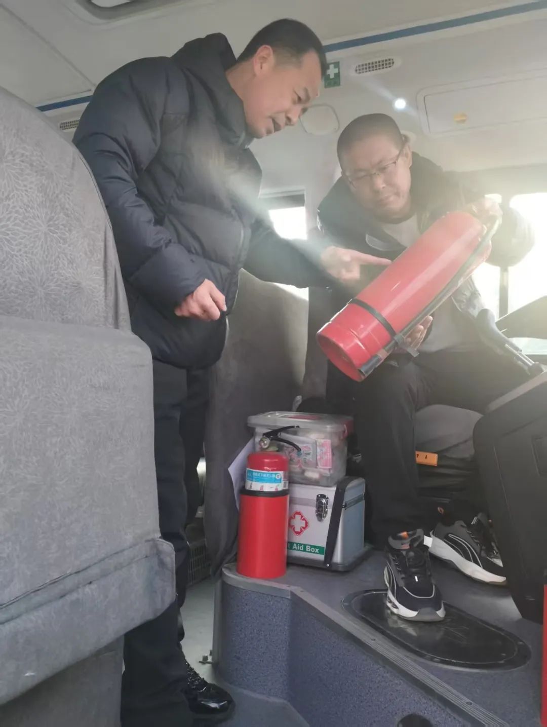 【綠色教育·安全】沈北新區(qū)清水臺(tái)學(xué)校2025年校車安全管理工作紀(jì)實(shí)