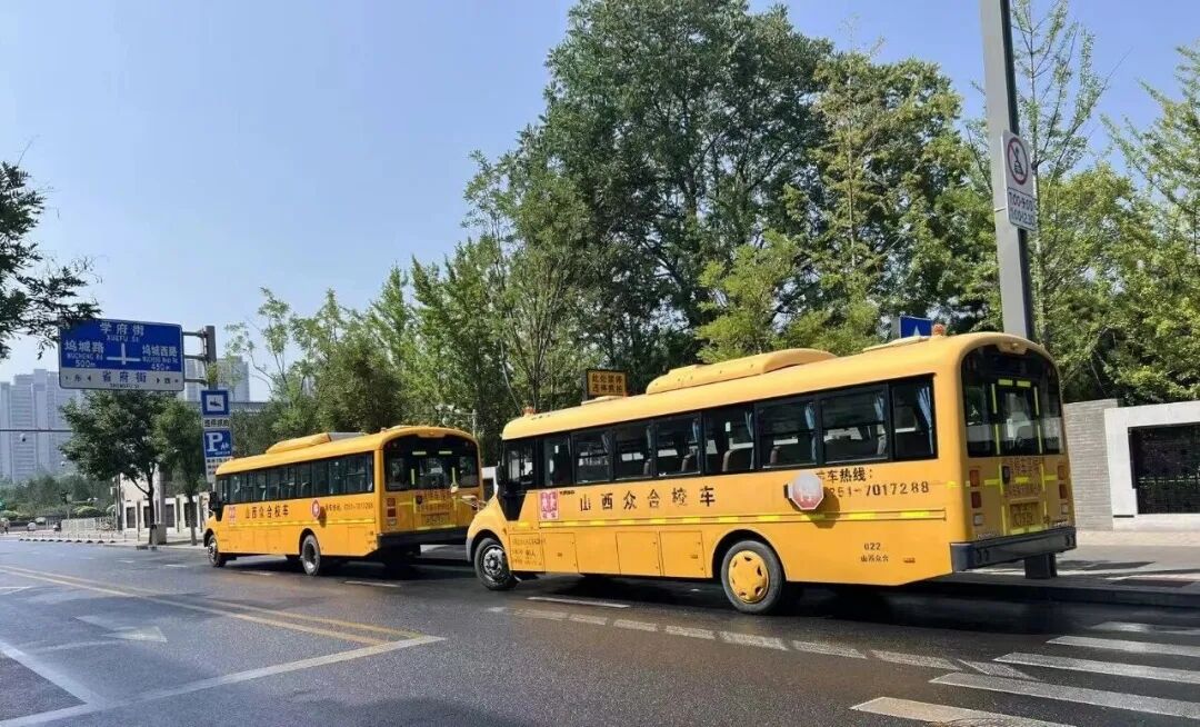 研究所安排專用校車 為職工子女上下學保駕護航