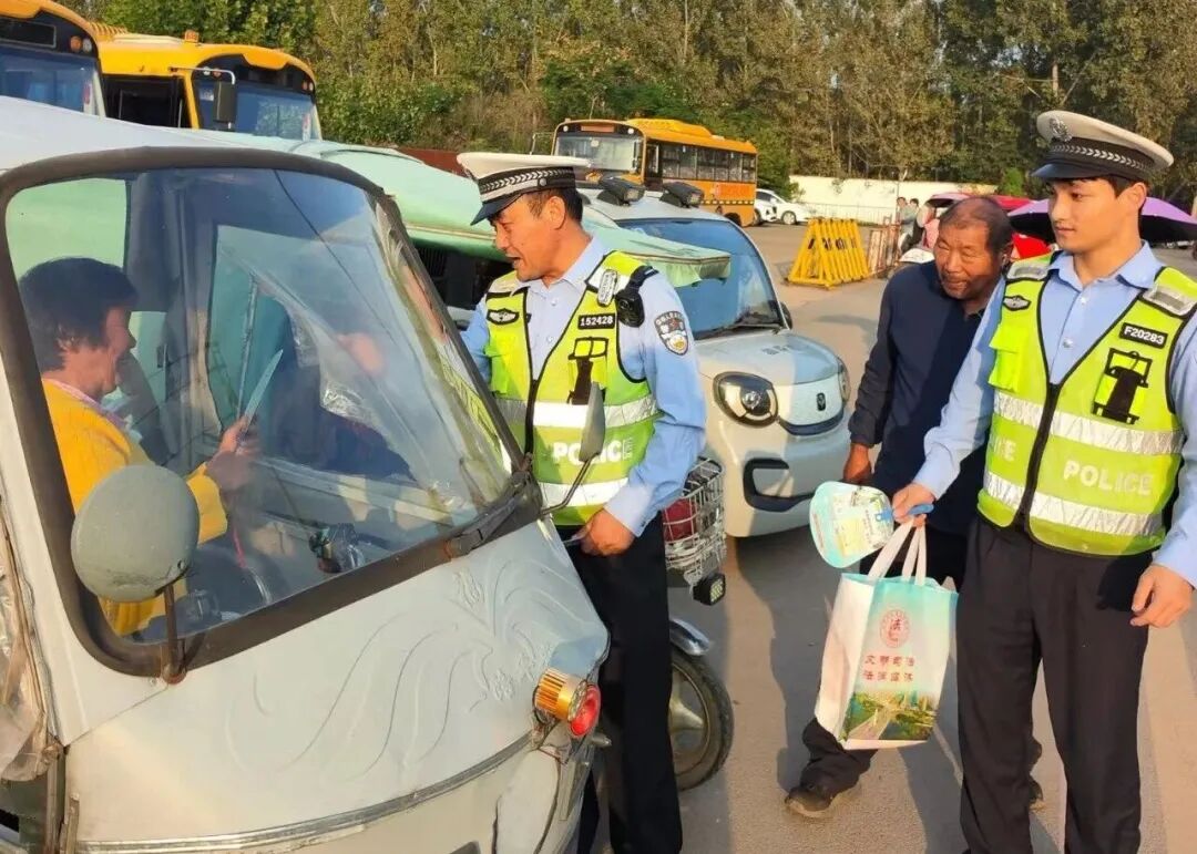 聚焦校園安全 筑牢平安防線 聚焦校園安全 筑牢平安防線