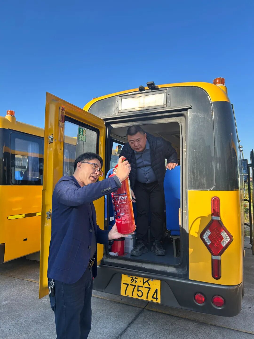 排查設施除隱患 優化路線保平安|宗村小學開展校車安全隱患排查 排查設施除隱患 優化路線保平安|宗村小學開展校車安全隱患排查