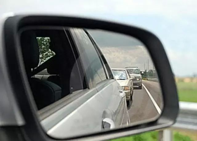 哪些行車技巧車主易忽略 手剎不用會(huì)失靈