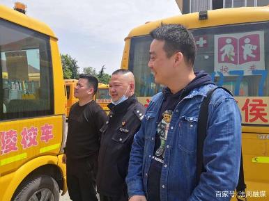 常德交警直屬二大隊(duì)：嚴(yán)守校車安全關(guān) 筑牢復(fù)學(xué)“防護(hù)網(wǎng)”