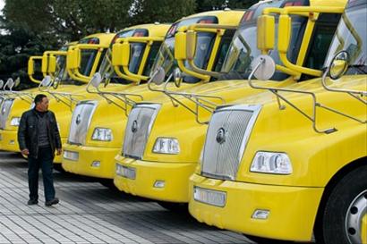 大鼻子校車開上崇明島(圖)