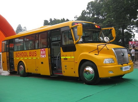校車安全設(shè)計最為重要