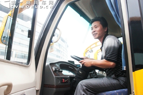 校車駕駛員余師傅