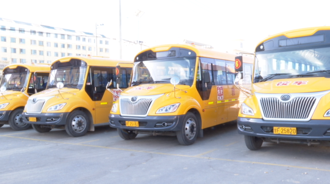 敦煌:校車擴容升級 教育惠民“加速” 敦煌:校車擴容升級 教育惠民“加速”