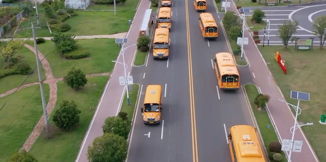 在蕪湖，宇通校車守護(hù)孩子們10年上學(xué)路