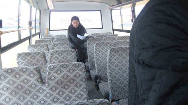 吉林東豐：紅石學校校車冬季安全檢查