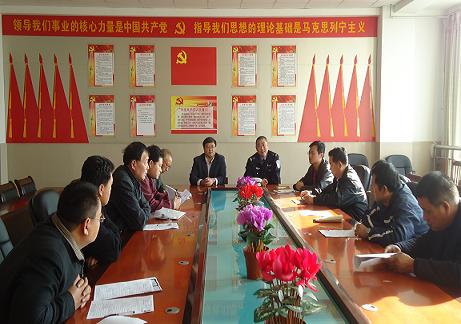 威海:鳳林學校加強校車司機冬季安全教育 威海:鳳林學校加強校車司機冬季安全教育