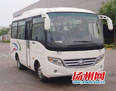 儀征20輛公交車“兼職”做校車 完全按校車內(nèi)置