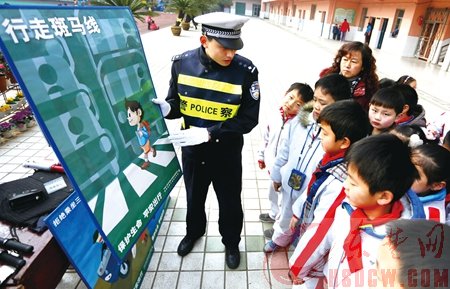 警民齊努力校車更安全　全市啟動集中排查校車、接送學生車輛交通安全隱患行動
