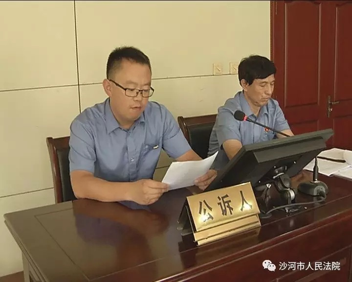 校車超載已入刑 危險駕駛受懲罰--沙河法院審結(jié)一起危險駕駛罪案件