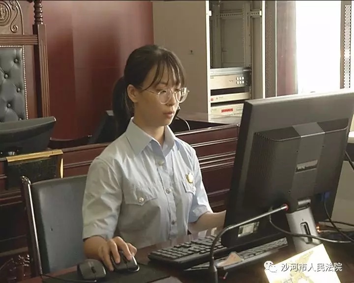 校車超載已入刑 危險駕駛受懲罰--沙河法院審結(jié)一起危險駕駛罪案件