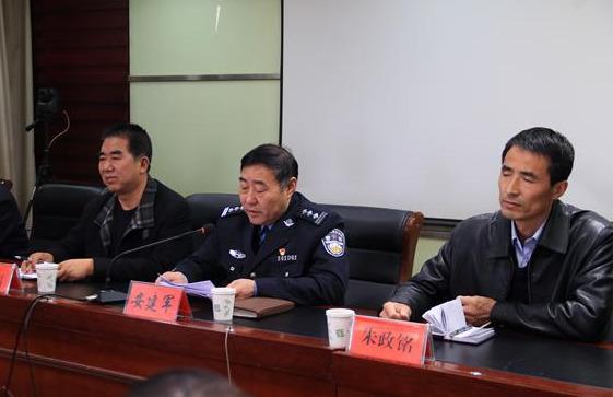 西峰公安分局交警大隊召開2019全區(qū)校車安全管理工作會議