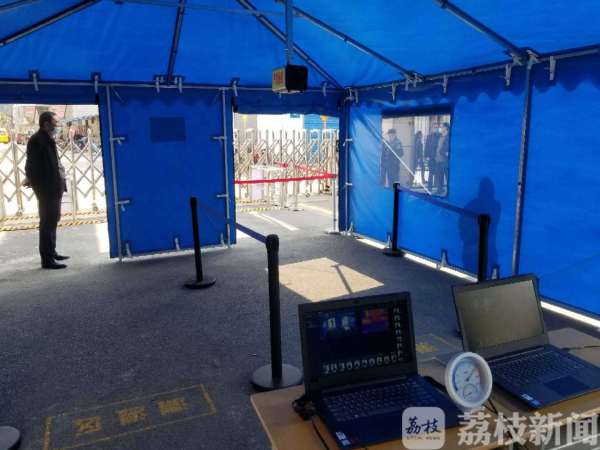 校車防疫應(yīng)急演練，揚(yáng)州江都區(qū)打造安全健康“流動(dòng)校舍”