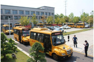 常德交警柳葉湖大隊：開展校車安全隱患大排查行動