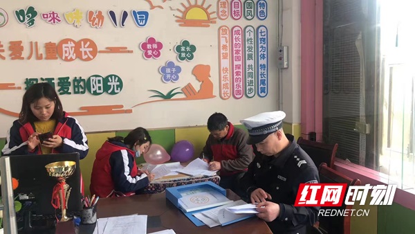 鳳凰縣：筑牢學生安全防線 持續開展校車頑瘴痼疾集中整治行動