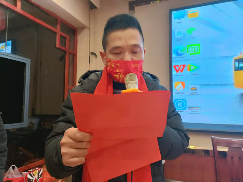 安全初心兩不忘：鄂州大興校車(chē)公司表彰會(huì)議“變身”安全課堂