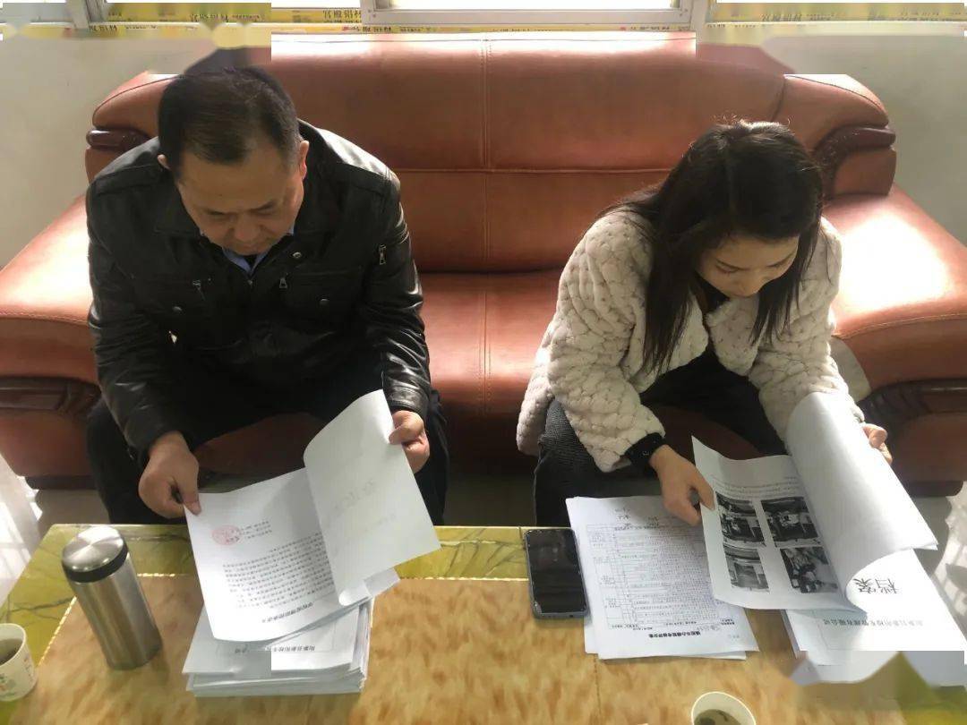 【安全】陽(yáng)新縣校車(chē)辦聯(lián)合陽(yáng)新交警、交運(yùn)局開(kāi)展2021年校車(chē)安全管理年終考核工作
