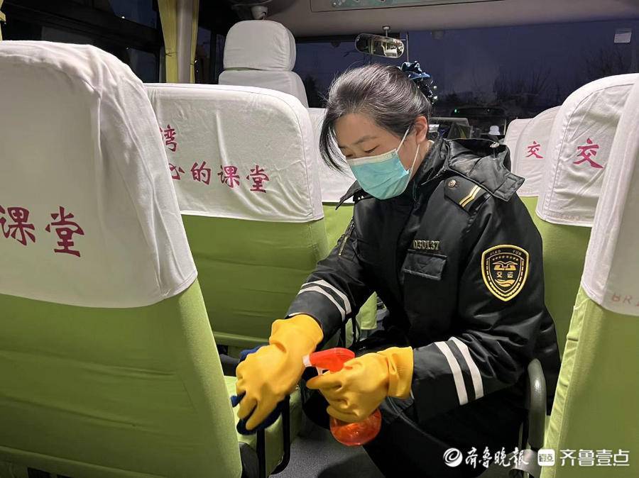 再添15條校車線路，新學(xué)期又有760余名學(xué)生坐上大鼻子