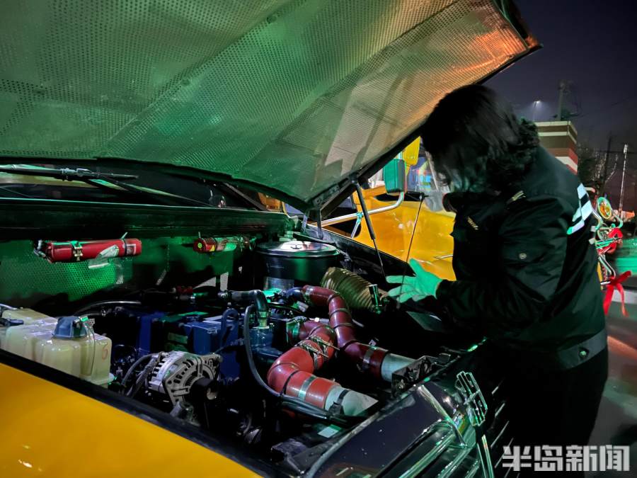 開學首日，12.5萬學子乘坐“暖”校車準點到校