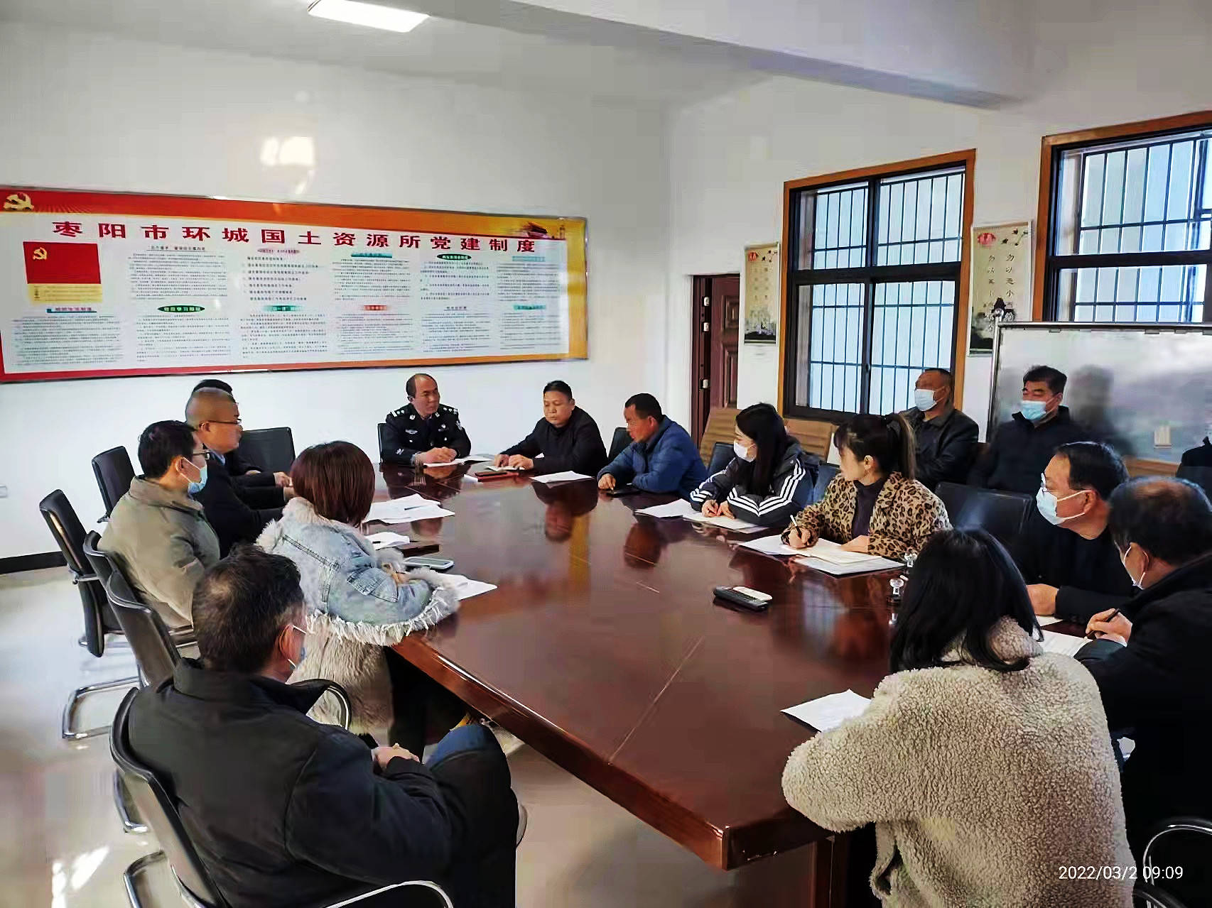 系好校車“安全帶”棗陽警方開展轄區(qū)校車安全培訓