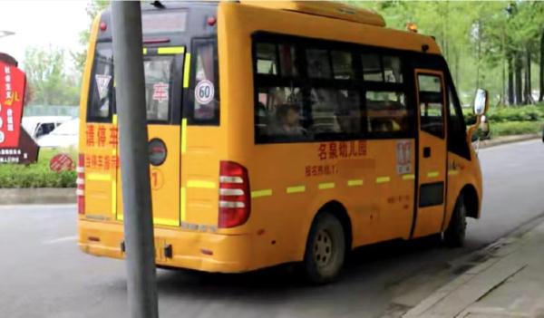 貴陽一幼兒園校車超員73%，司機涉危險駕駛罪被刑事立案！