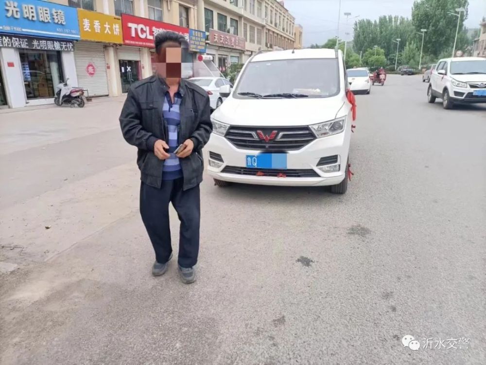 沂水這些農(nóng)村“黑校車(chē)”超員上路被嚴(yán)厲查處