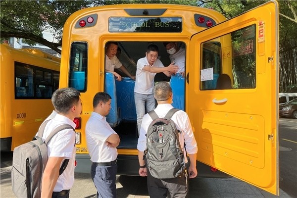 一起向未來丨歐輝校車筑夢護航，助力華東區(qū)域孩童健康出行