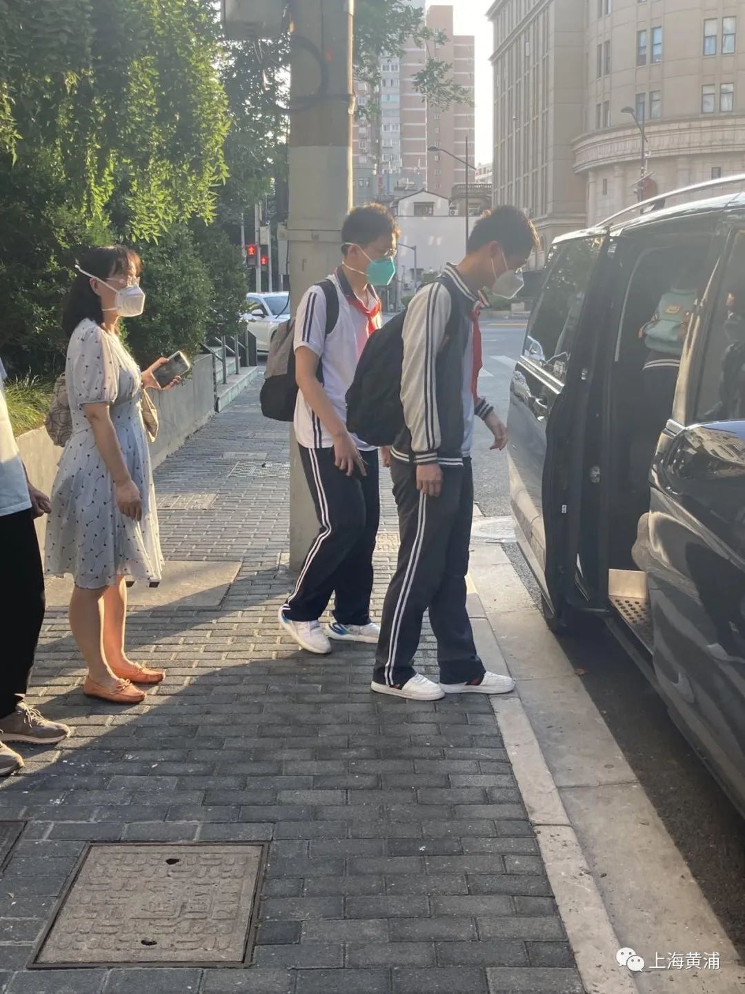 校車點對點：“上學路上有我們守護！”