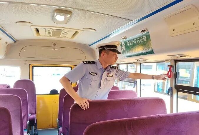 建安公安：校車安全“大體檢” 守護(hù)平安“上學(xué)路”