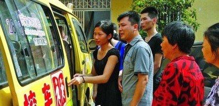 南陽網(wǎng)網(wǎng)評：幼兒遺忘校車致死，誰之責？（網(wǎng)評員：王建新）
