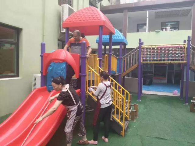 愛的護航：開封市教育系統幼兒園開學前后勤保障工作