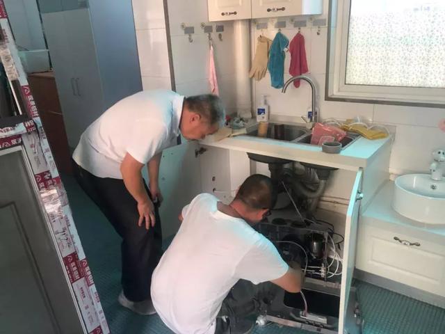 愛的護航：開封市教育系統幼兒園開學前后勤保障工作