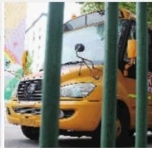 女童被遺忘校車(chē)7小時(shí)悶出熱射病 幼兒園被關(guān)停