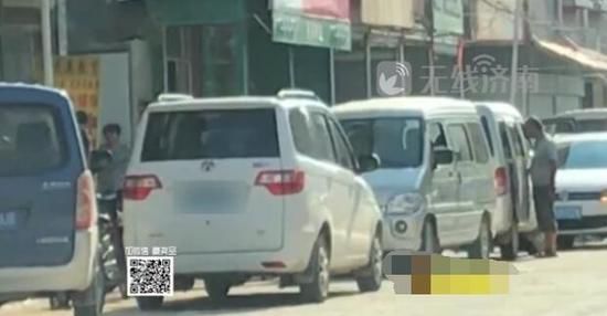 濟(jì)南一暑期培訓(xùn)班校車超載 核載七人卻搭載十幾名學(xué)生