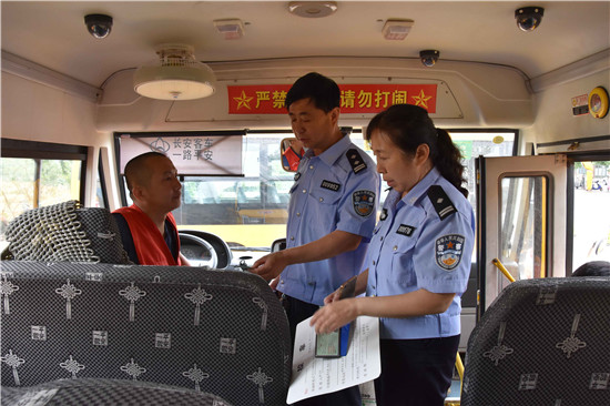 注意！即日起至6月底河北將集中整治校車及接送學(xué)生車輛