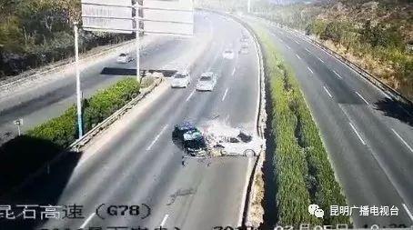 昆石高速公路倒車致7人受傷4車受損，只罰400元扣18分？