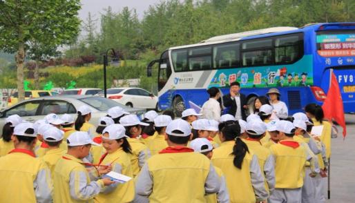 研學(xué)成趨勢 旅游及校車市場迎“利好”