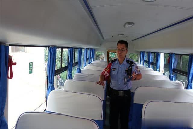 嚴(yán)把校車審驗關(guān)，護(hù)航學(xué)生上學(xué)路