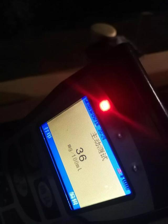 湘潭一校車司機酒駕心存僥幸“走捷徑”，交警蜀黍：沒想到吧？
