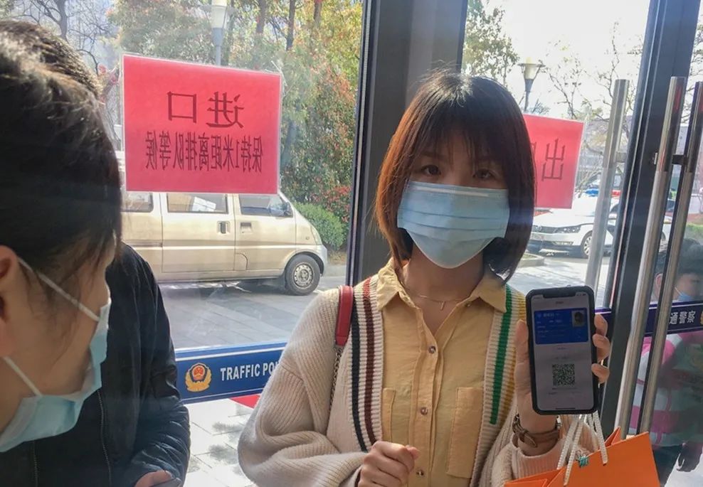 園區警方啟動重點運輸企業及校車駕駛人現場審驗教育學習專場服務