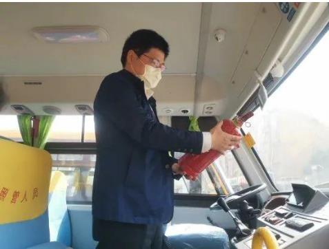 溧陽市教育局開展學(xué)前校車安全工作專項(xiàng)檢查