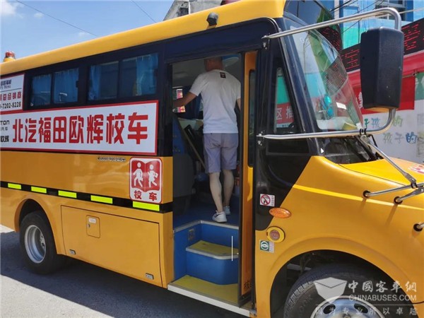 實(shí)力護(hù)航孩童出行安全 專用校車湖北地區(qū)巡展進(jìn)行時
