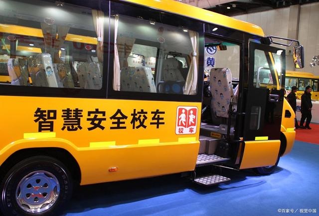 廣東湛江：男童被鎖校車內9小時后身亡、欲蓋彌彰則嚴懲不貸！