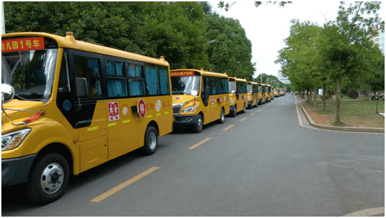 專(zhuān)業(yè)化運(yùn)營(yíng) 智慧車(chē)護(hù)航——探訪(fǎng)縣級(jí)校車(chē)運(yùn)營(yíng)的漢壽模式