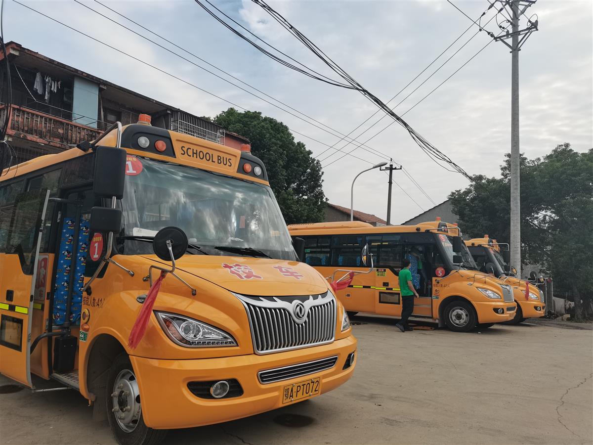 一下三民｜校車來了！武漢江夏全部偏遠街道將開通惠民農村校車